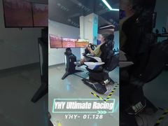 01.128 simulatore di auto da corsa con 3 schermi.