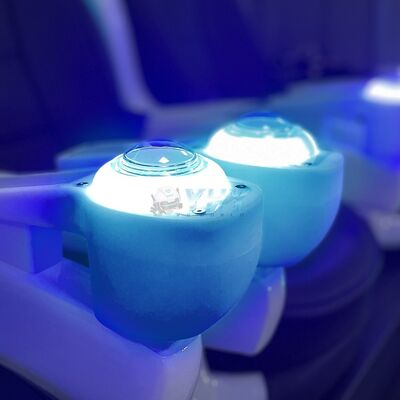 Indoor 9D VR Cinema Chair Multiplayer Shooting Game 4 posti VR Parco a tema per centri commerciali